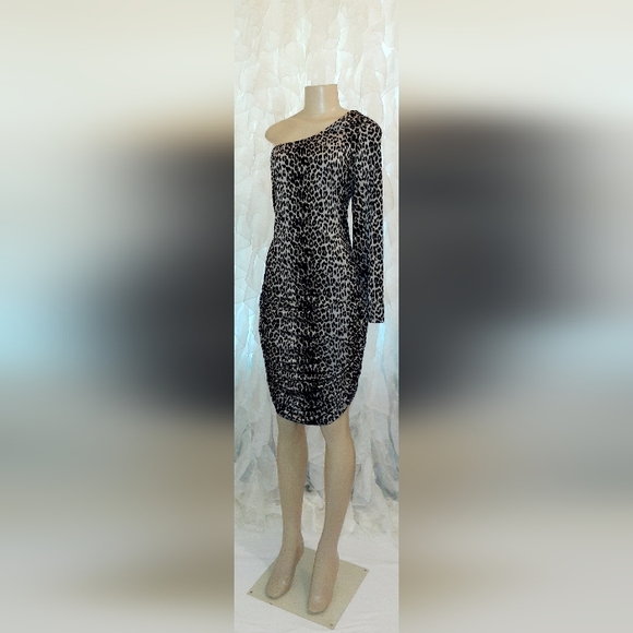 Dot's Leopard One Shoulder Midi Dress 2X - Picture 5 of 11